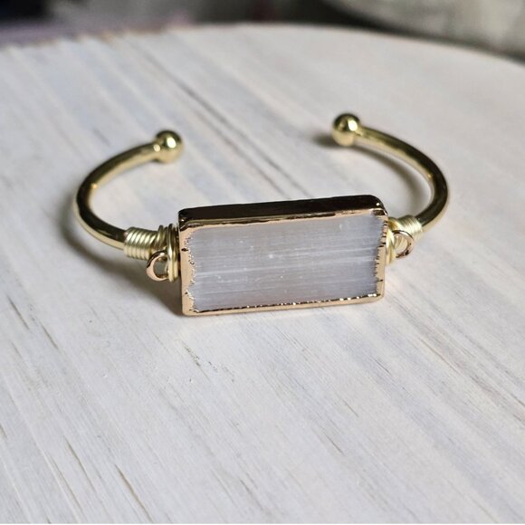 Selenite Bar Wire Wrap Adjustable Cuff w/ 14Kt Gold Over Copper – NWT - Picture 9 of 10